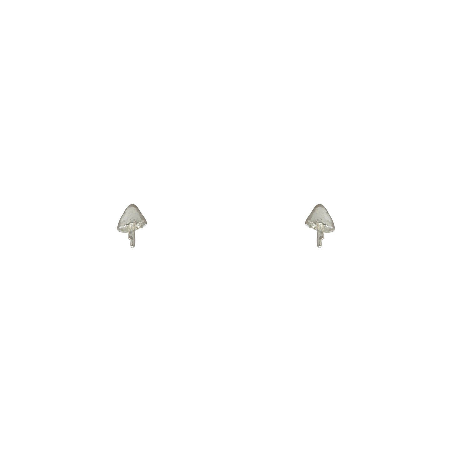 Mongui Stud Earrings